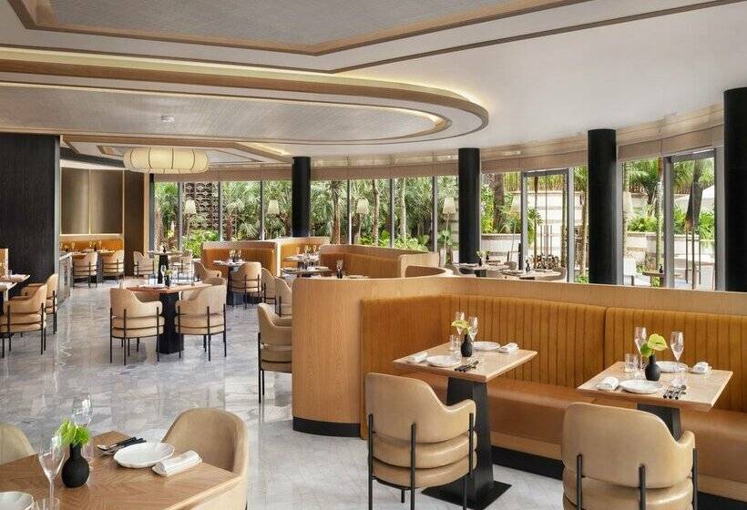 هتل The St. Regis Jakarta