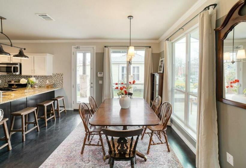 Lady Bird By Avantstay Great Location In Austin W Large Yard Fire Pit