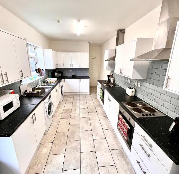 پانسیون Deluxe En Suite Room In Cv1