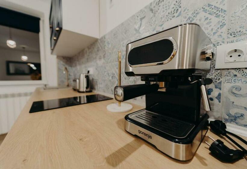 Apartamentul Albastru