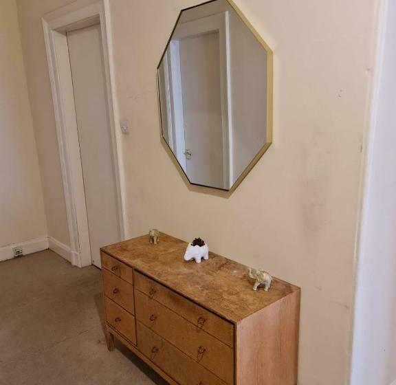 Apex Haymarket Apartment 2