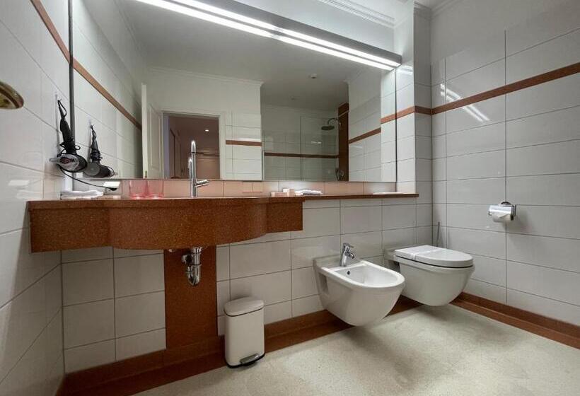 Art Hotel House One