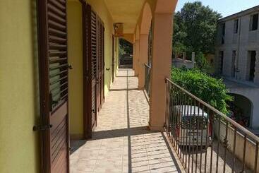 پانسیون Casa Golloi