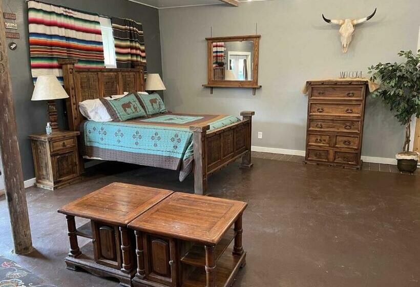 膳宿费 Trails End Retreat