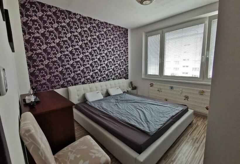 Zvolen Apartment /3 Izbový Byt