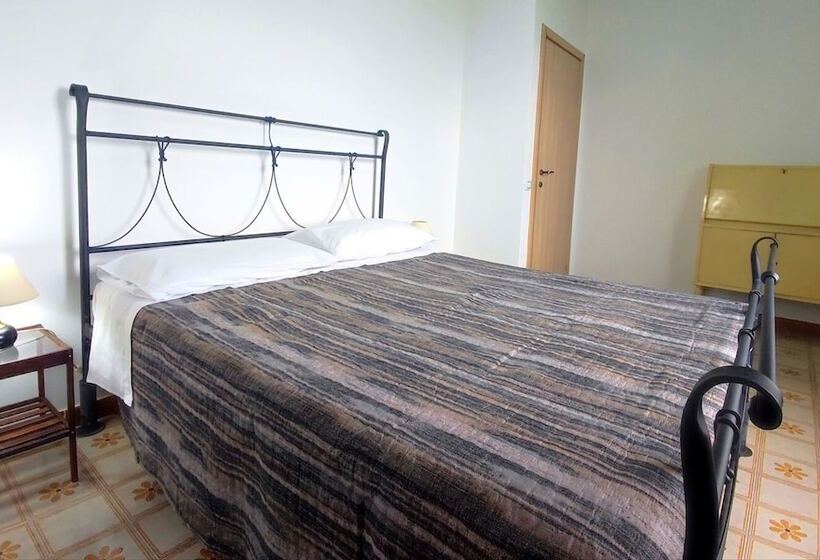 هاستل Eco House San Michele