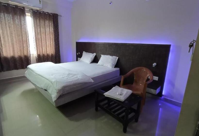 酒店 Staymaker Shubhodaya Lodge