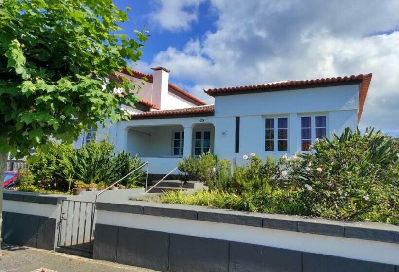 Bettencourt House
