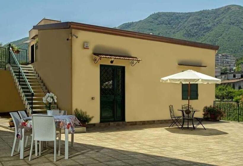 پانسیون B&b Carmelina