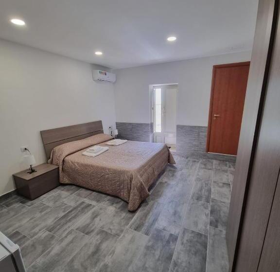 پانسیون B&b Lapigna