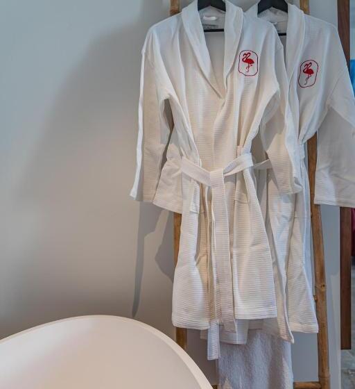 پانسیون Marcelle En Camargue