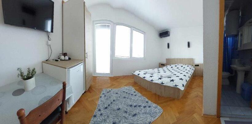 پانسیون Vila Visni