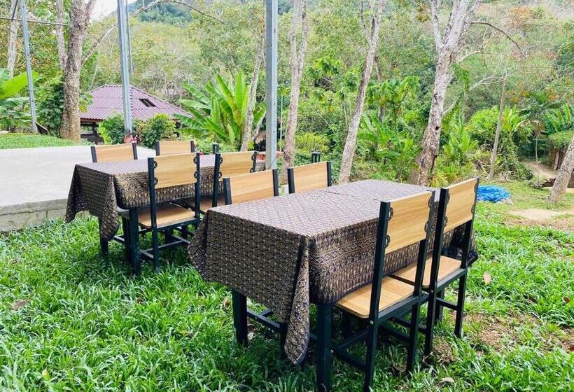 אתר נופש Koh Mook Mountain View