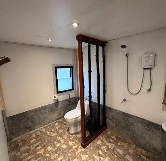 אתר נופש Koh Mook Mountain View