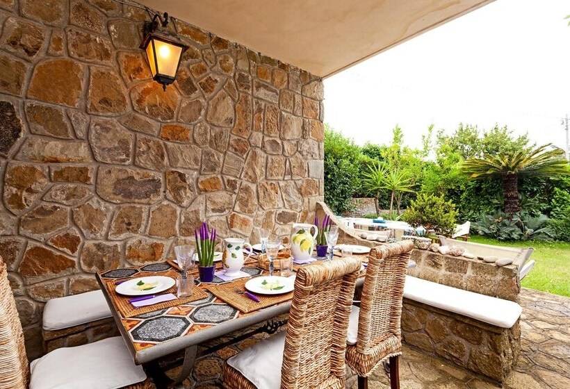 Amore Rentals   Villa The Stone On The Sea