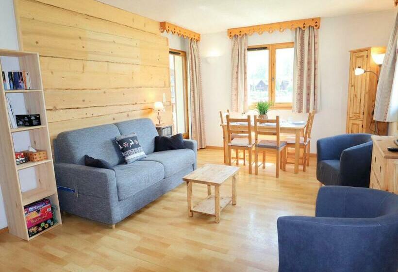Appartement 42m² à Samoëns: Piscines, Balcon, Parking, Proche Centre Village   Fr 1 624 117