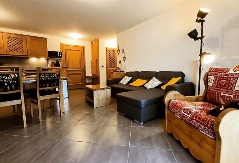 Appartement Cosy Avec Terrasse Et Parking Privé, Centre Village à 2 Pas Et Arrêt Ski Bus Proche   Fr