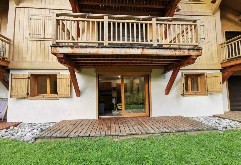 Appartement Cosy Avec Terrasse Et Parking Privé, Centre Village à 2 Pas Et Arrêt Ski Bus Proche   Fr