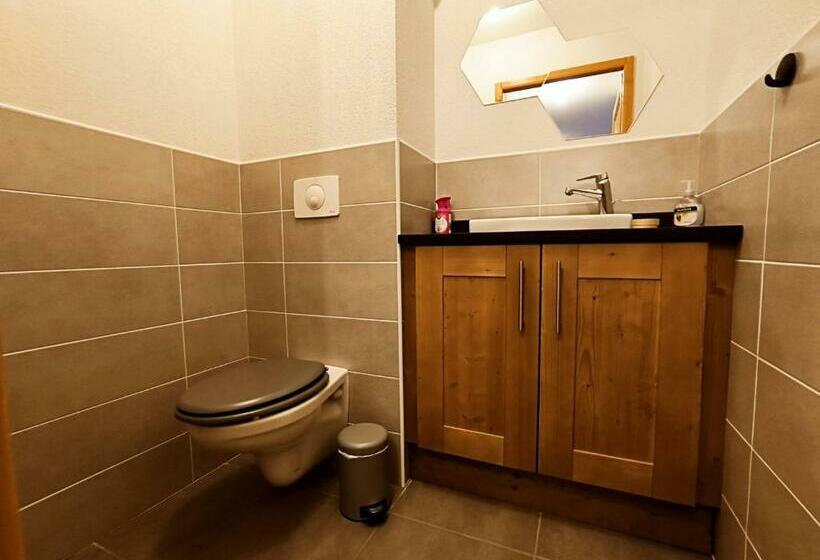 Appartement Cosy Avec Terrasse Et Parking Privé, Centre Village à 2 Pas Et Arrêt Ski Bus Proche   Fr