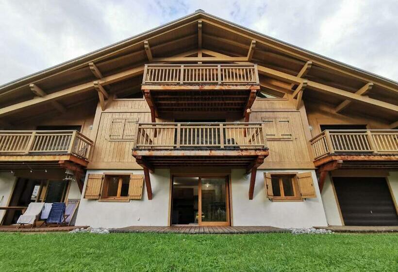 Appartement Cosy Avec Terrasse Et Parking Privé, Centre Village à 2 Pas Et Arrêt Ski Bus Proche   Fr
