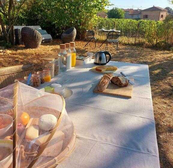 مبيت وإفطار Songes De Vigne