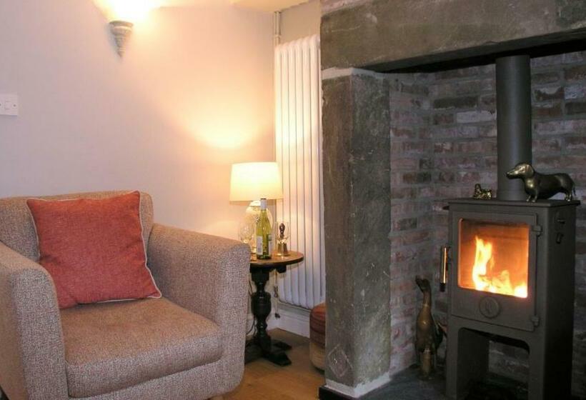 Bobbin Cottage