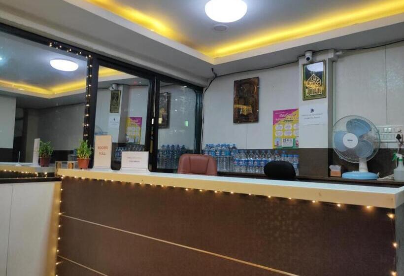 هتل Plaza Guest House