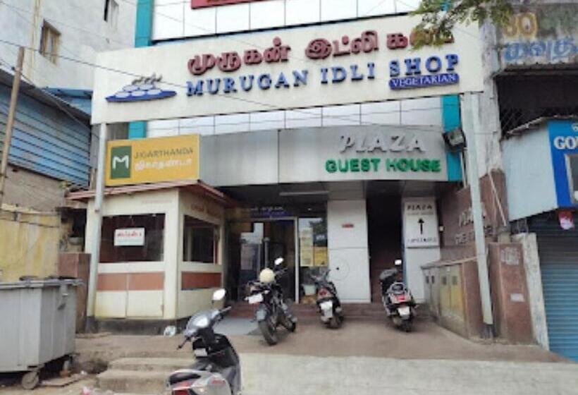 هتل Plaza Guest House