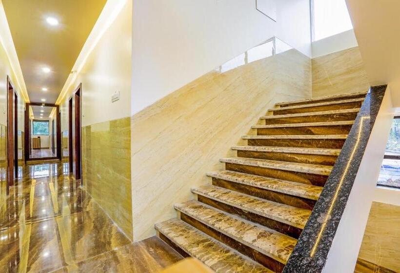 Отель Sai Sagar Lodging & Boarding