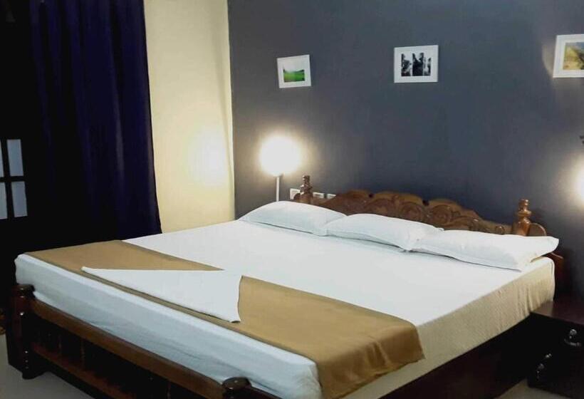 هتل O Cardamom Rock Inn