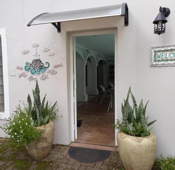 Пансион Driftwood Suite, Villa Roc Guesthouse, Salt Rock Ballito, No Loadshedding