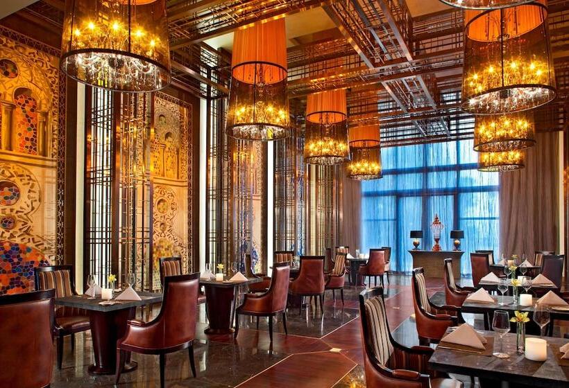 Sheraton Qingyuan Lion Lake Resort