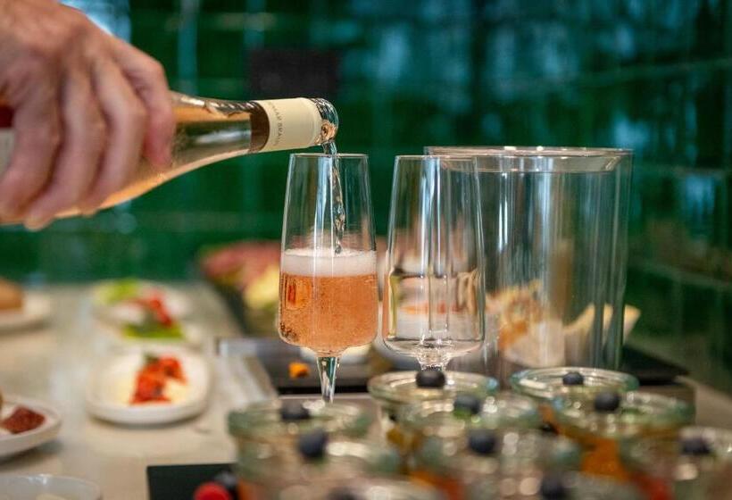 Отель Das Hochrein