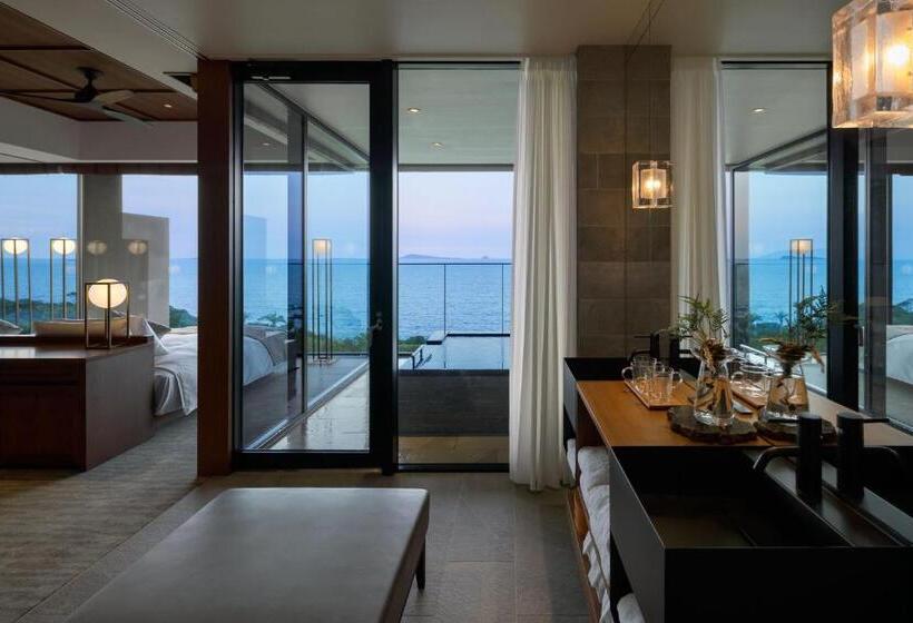 Otel Goto Retreat By Onko Chishin
