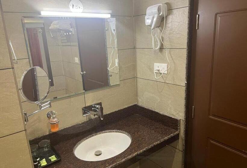 Hotel Kareem Residency