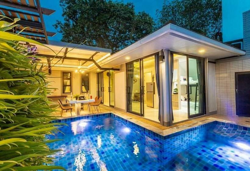 Nut & Non Pool Villa By Duangtham