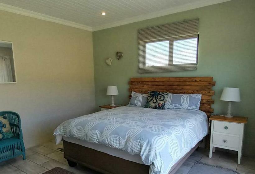 پانسیون En Suite, Private Room, Free Wifi In Plett