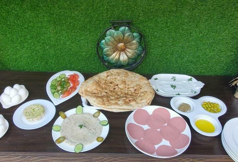 هاستل Petra Casablanca