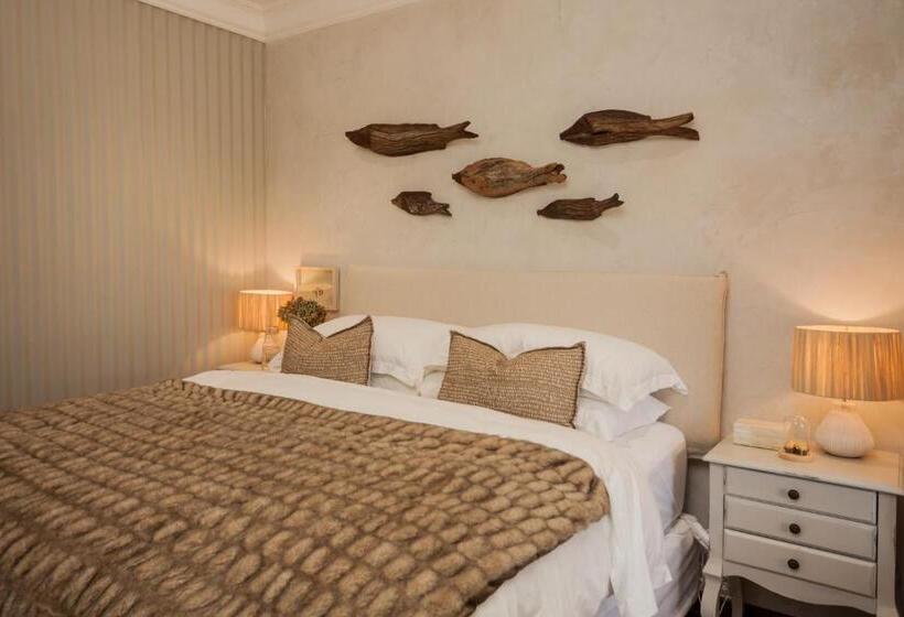 تختخواب و صبحانه Viewpoint Estate Guest House