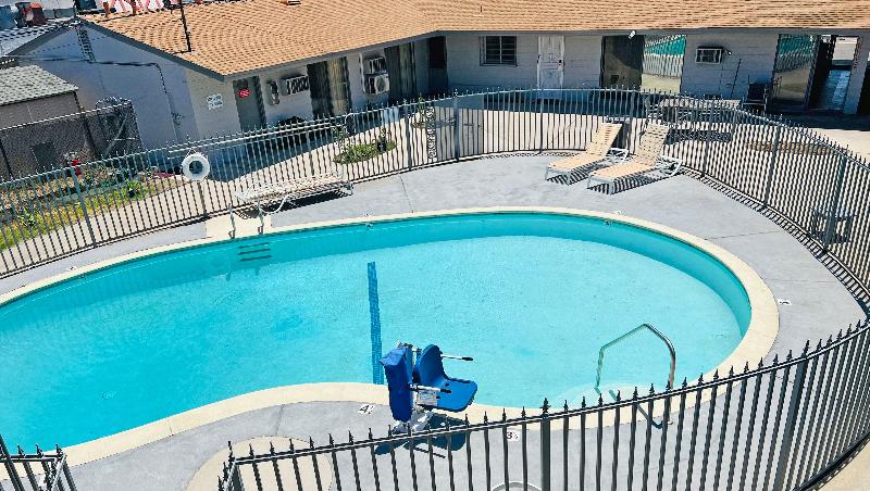 Lanai Motel
