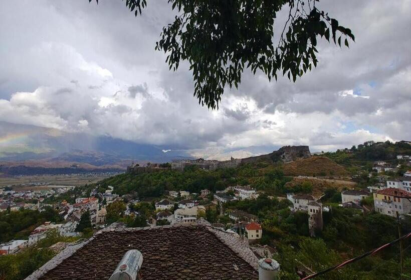 פנסיון Panoramic Vlachos