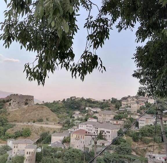 פנסיון Panoramic Vlachos