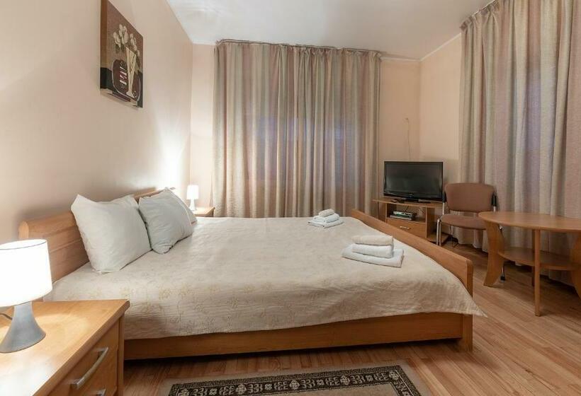 پانسیون Room In Guest Room   Valensija   Large Suite
