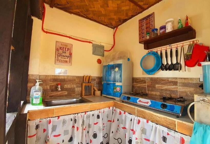 پانسیون Calatagan S Bahay Kubo With Beach Access
