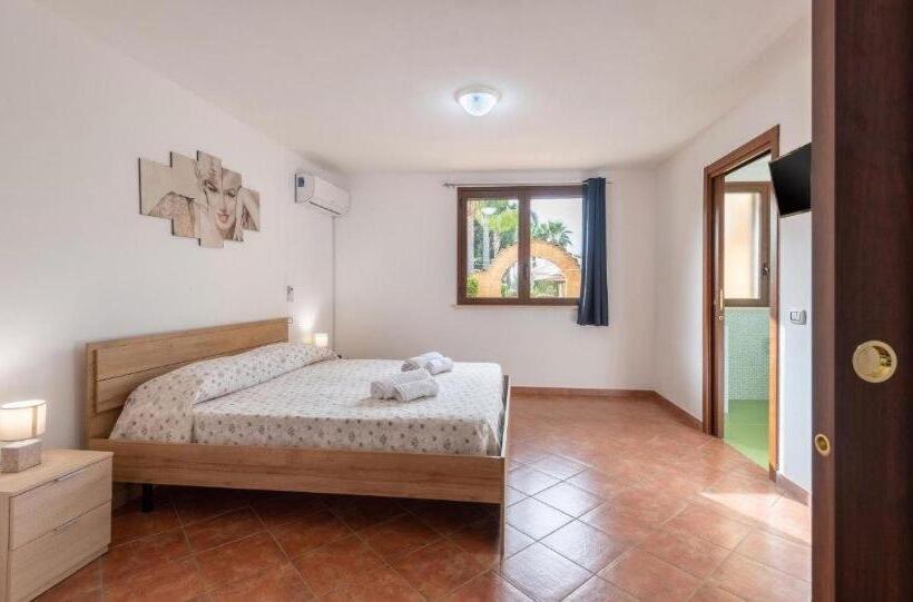 پانسیون Villa Alelida