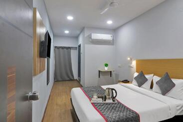 هتل Townhouse S Continental