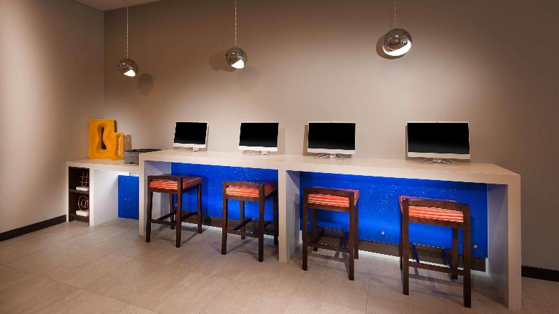 هتل Glo Best Western Pooler   Savannah Airport