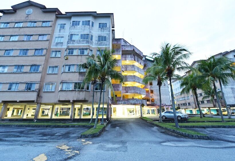 Oyo 90559 Ummul Motel C Mart