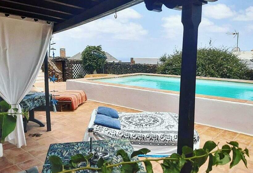 민박 Dormir Y Conducir Lanzarote