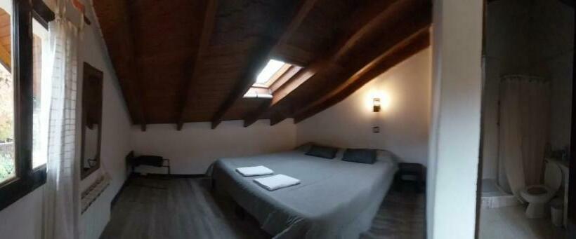 Cucu Haus Hostel